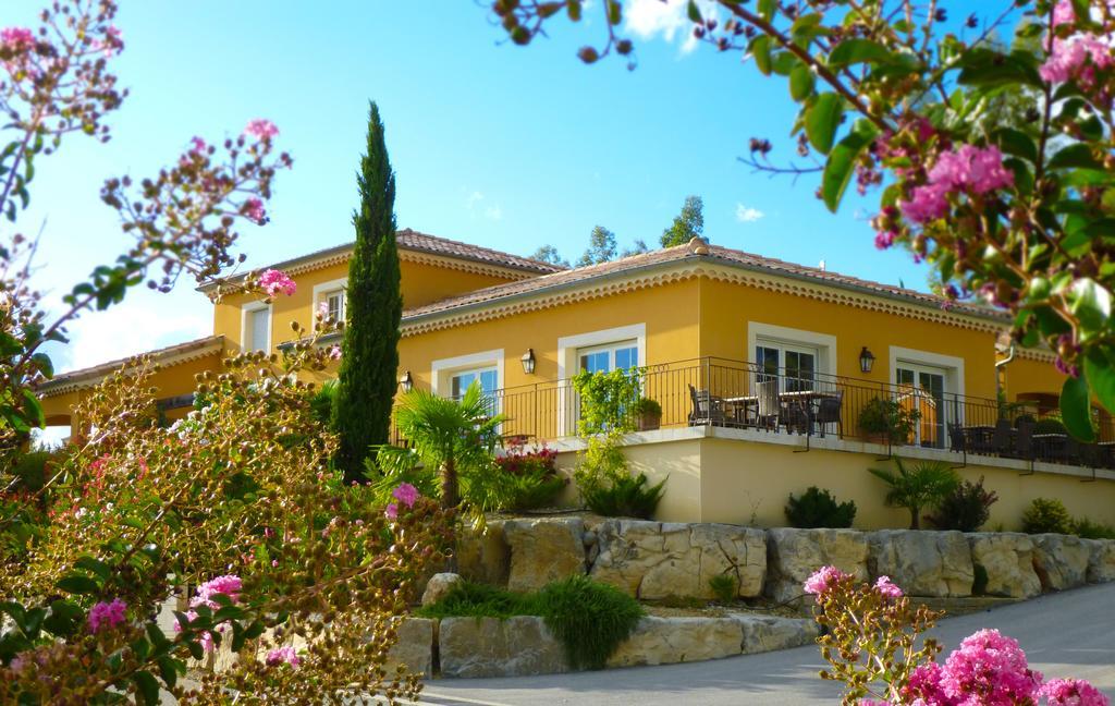 Les Villas Du Vendoule Saint-Maurice-d'Ardeche Exterior photo